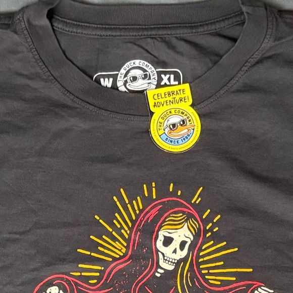 The Duck Company Women’s Black Ghouls/New Orleans Cropped T-Shirt, Size: XL, NWT - Picture 3 of 3